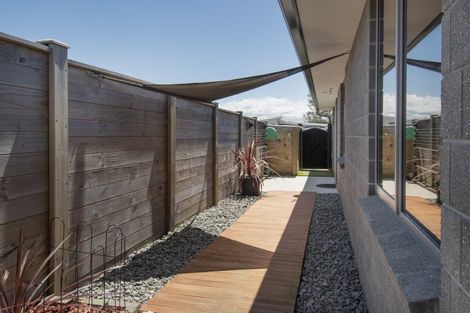 Photo of property in 11 Augusta Rise, Omokoroa, 3114