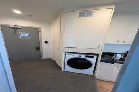 Photo of property in Terrace Garden Apartments, 6h/120 The Terrace, Wellington Central, Wellington, 6011