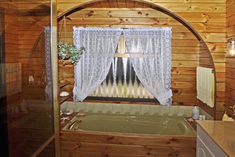 Photo of property in 176 Paku Drive, Tairua, 3508