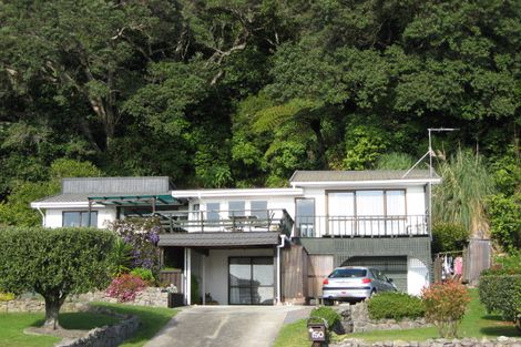 Photo of property in 150 Pohutukawa Avenue, Ohope, 3121