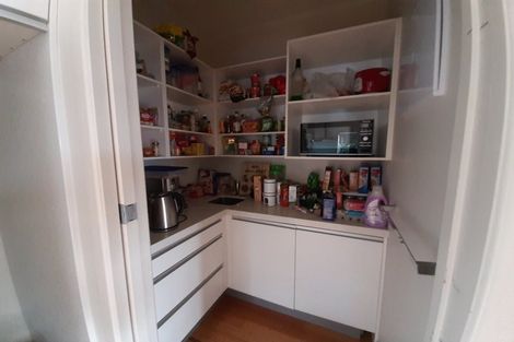 Photo of property in 16 Routly Avenue, Pukekohe, 2120