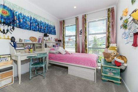 Photo of property in 26 Konoba Avenue, Kumeu, 0810