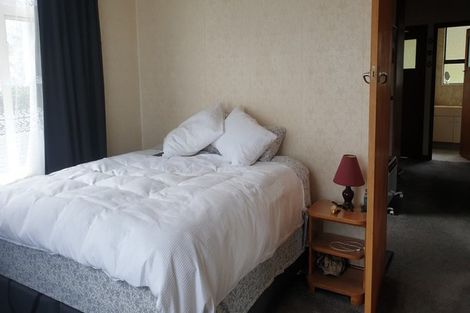 Photo of property in 36 Pearce Street, Bluff, 9814