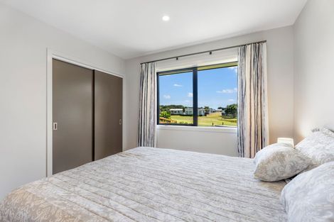 Photo of property in 105 Rangiora Crescent, Matarangi, Whitianga, 3592