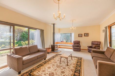 Photo of property in 39 Main Rd Clive, Clive, 4102