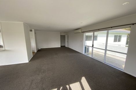 Photo of property in 12 Alice Place, Hillcrest, Auckland, 0627