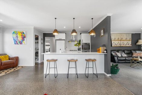 Photo of property in 12d No 2 Road, Te Puke, 3119