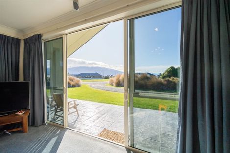 Photo of property in 56 Hawea Place, Te Anau, 9600