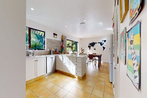 Photo of property in 60 Satara Crescent, Khandallah, Wellington, 6035