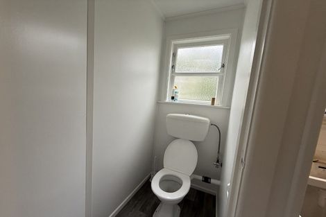 Photo of property in 5 Birch Street, Johnsonville, Wellington, 6037