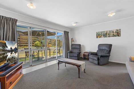 Photo of property in 63 Golf Road, Mount Maunganui, 3116