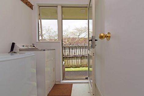 Photo of property in 15 Cretian Crescent, Henderson, Auckland, 0612