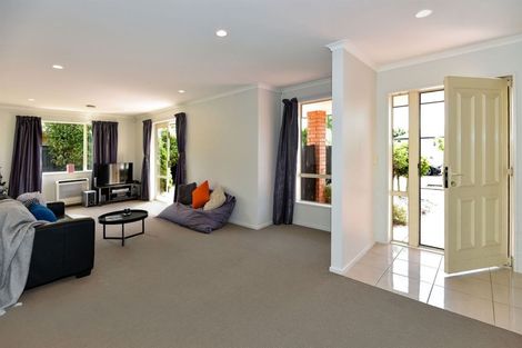 Photo of property in 24 Amoka Crescent, Parklands, Christchurch, 8083