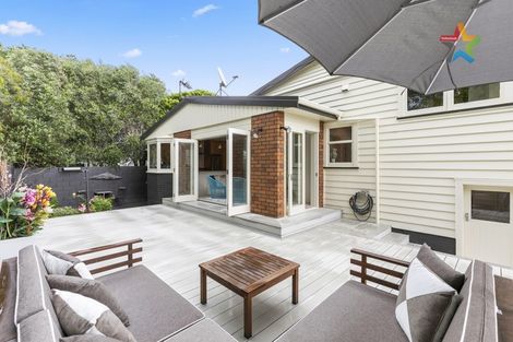 Photo of property in 80 Queens Grove, Hutt Central, Lower Hutt, 5010