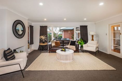 Photo of property in 14 Shearer Avenue, Papanui, Christchurch, 8052