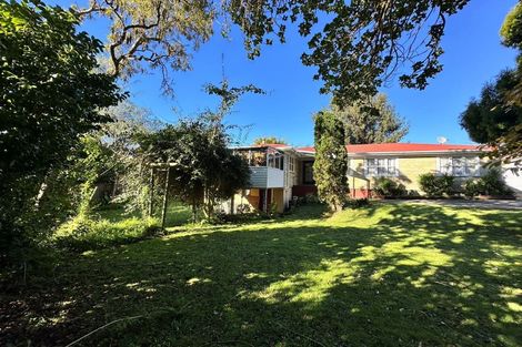 Photo of property in 42 Russell Road, Manurewa, Auckland, 2102