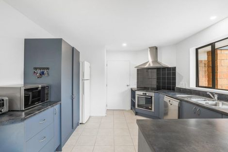 Photo of property in 21 Forest Drive, Parklands, Christchurch, 8083