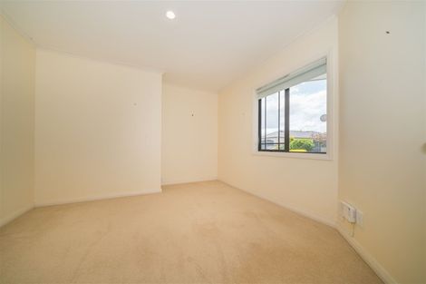 Photo of property in 6 Virginia Grove, Milson, Palmerston North, 4414