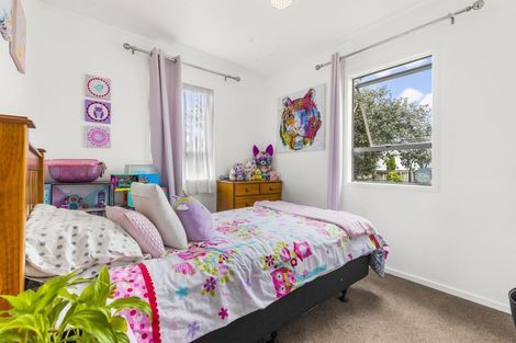 Photo of property in 27 Lindsay Crescent, Nawton, Hamilton, 3200