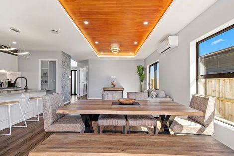 Photo of property in 55 Clarks Beach Road, Clarks Beach, 2122