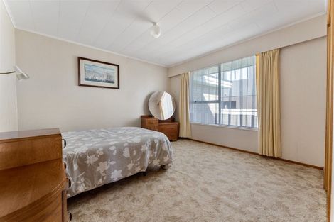 Photo of property in 2 Carver Place, Lynmouth, New Plymouth, 4310