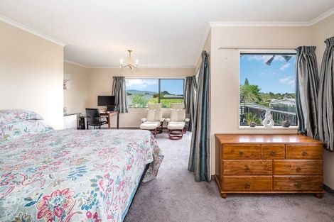 Photo of property in 57 Kapanui Road, Waikanae, 5036