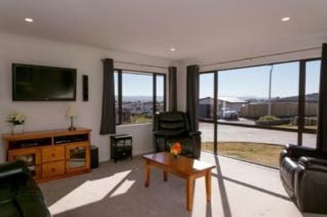 Photo of property in 21 Moa Lane, Richmond Heights, Taupo, 3330