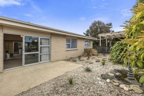 Photo of property in 28 Estuary Crescent, Fairfield, Dunedin, 9018
