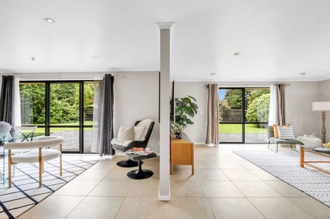 Photo of property in 107 High Street, Oxford, 7430