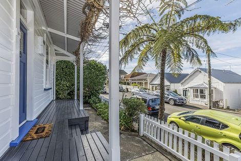 Photo of property in 29 Charlotte Avenue, Brooklyn, Wellington, 6021