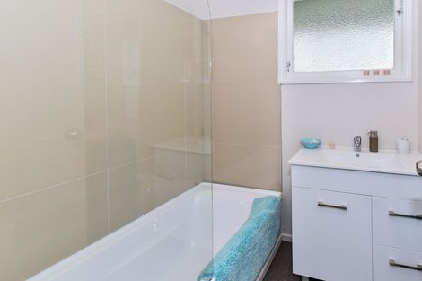 Photo of property in 102 Tennessee Avenue, Mangere East, Auckland, 2024