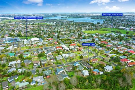 Photo of property in 2/4 Grove Lane, Pakuranga, Auckland, 2010