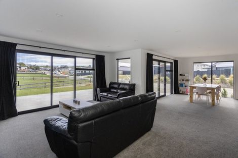 Photo of property in 12 Whitehaven Street, Weston, Oamaru, 9401