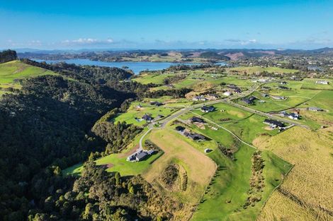 Photo of property in 17 Fernbird Grove, Kerikeri, 0294