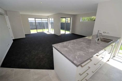 Photo of property in 53 Richill Street, Belfast, Christchurch, 8051