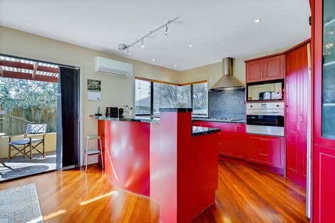 Photo of property in 14 Olive Grove, Havelock North, 4130