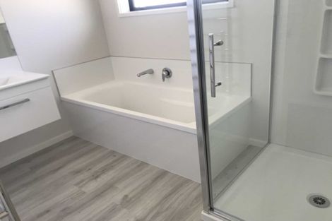 Photo of property in 4 Komata Crescent, Papamoa Beach, Papamoa, 3118