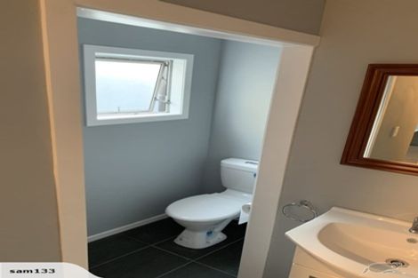 Photo of property in 2/65 Cliff View Drive, Green Bay, Auckland, 0604