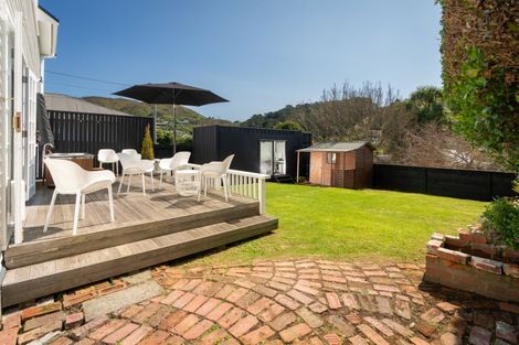 Photo of property in 374 Karori Road, Karori, Wellington, 6012