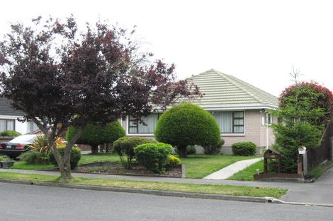 Photo of property in 13 Yardley Street, Avonhead, Christchurch, 8042