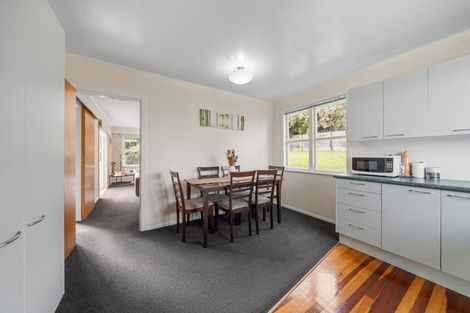 Photo of property in 24 Omapere Street, Waitangirua, Porirua, 5024