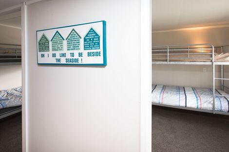 Photo of property in 35 Marine Parade South, Foxton Beach, Foxton, 4815