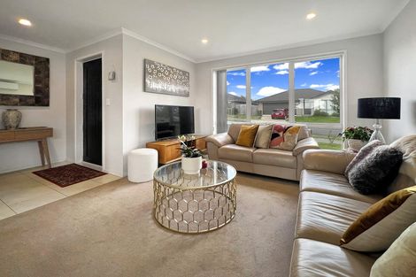 Photo of property in 4 Taepu Road, Pukekohe, 2120