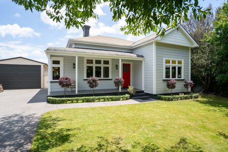 Photo of property in 14 Grosvenor Street, Cambridge, 3434