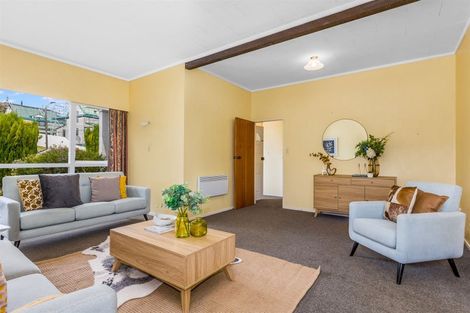 Photo of property in 4 Mervyn Place, Plimmerton, Porirua, 5026