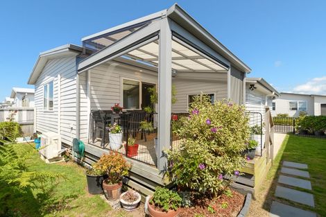 Photo of property in 11 Kamahi Crescent, Papamoa Beach, Papamoa, 3118