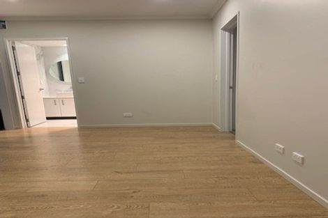 Photo of property in 51 Hikuawa Road, Flat Bush, Auckland, 2019