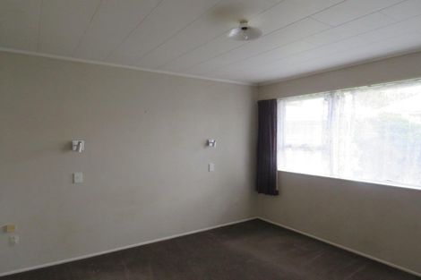 Photo of property in 4/6 Karamu Street, Strandon, New Plymouth, 4312