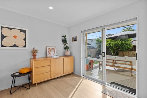 Photo of property in 53b Howe Street, Howick, Auckland, 2014