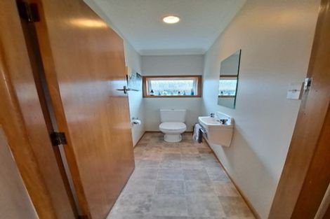 Photo of property in 50 Pendarves Street, New Plymouth, 4310